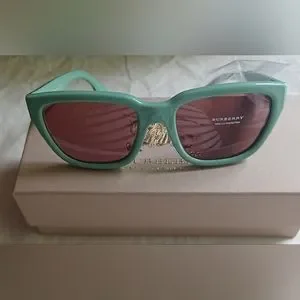 NWT Burberry Green Violet Lens Cat Eye Sunglasses B 4277 3761/75 54▪︎19 140 2N 340B8E22-852C-49EB-9A12-  main image 2